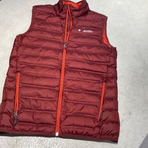 Men’s down vest